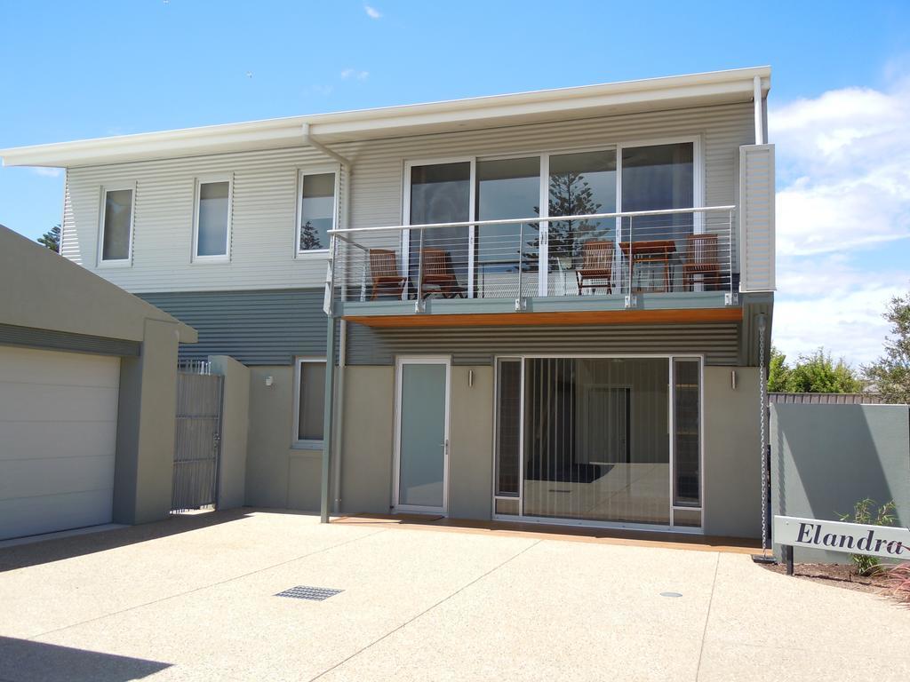 Elandra Holiday Home Moana ภายนอก รูปภาพ
