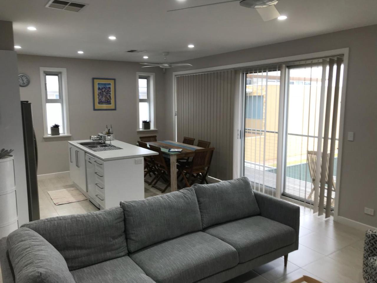 Elandra Holiday Home Moana ภายนอก รูปภาพ